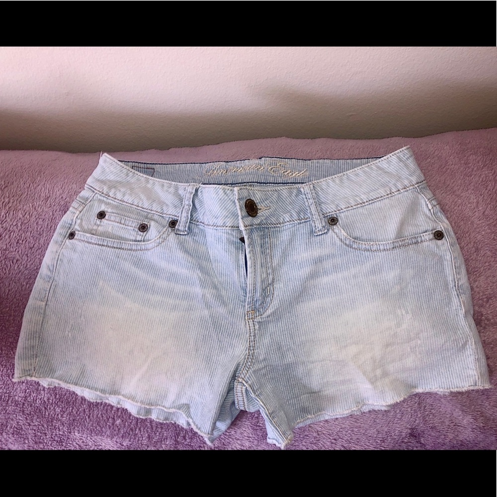 Women’s American Eagle shorts